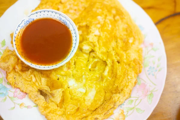 Close Tradicional Popular Popular Frito Frito Carne Caranguejo Branco Omelete — Fotografia de Stock