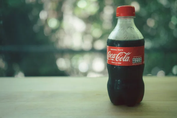 Samut Prakan Tayland Ağustos 2020 Coca Cola Plastik Şişe Boyutu — Stok fotoğraf