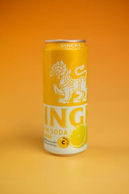 Samut Prakan, Tayland - 21 Ağustos 2020: Singha limonlu konserve soda şekersiz 