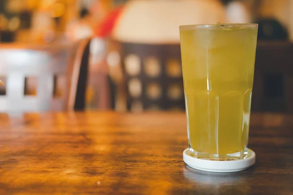 Iced Green Tea Glass Wood Table Japan Restaurants — Stock Photo, Image