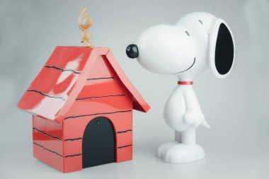 Samut Prakan, Tayland - 18 Eylül 2020: Major Cineplex Group Plc 'in reklamını yapmak için Snoopy Movie Set. Tayland 'ın en büyük sinemasını işletiyor..