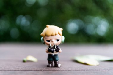 Bangkok, Tayland - 3 Eylül 2025: POP MART mağazasından KUBO 'nun Sunset City of Sunset Serisi Figürleri