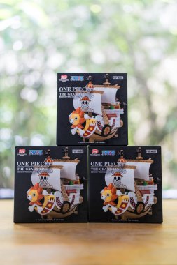 Bangkok, Tayland - 5 Eylül 2025: POP MART One 'ın Kutusu Grand Line Serisi Araç Taşıma Kutusu Mühürlendi