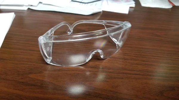 Droppet Isolasjonsbriller for sykehus - Klar plast – stockfoto