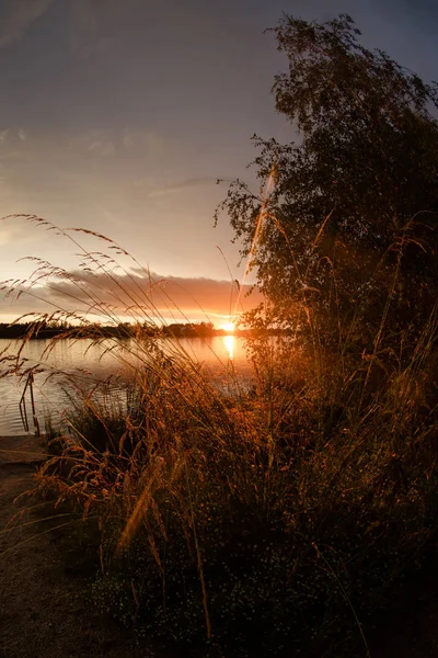 Paisaje en el lago Murner, Wackersdorf, Baviera — Foto de Stock