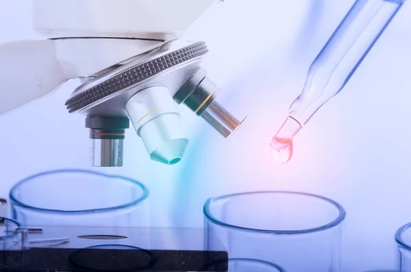 Laboratuvar ekipmanları ve bilim deneyleri