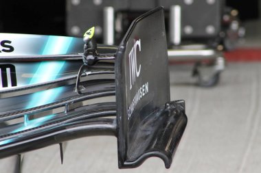 Yarış arabası ön kanat