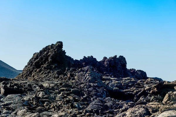 Egyedülálló Panoráma Kilátás Látványos Láva Folyó Folyik Hatalmas Vulkán Kráter — Stock Fotó