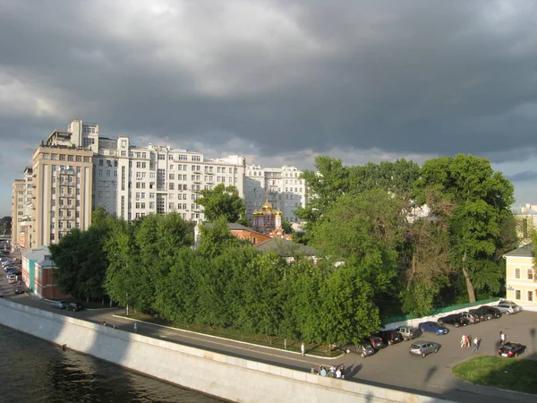 Stadsgezichten Natuur Voor Een Onweer Moskou 2008 — Stockfoto