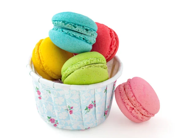 Macaroons Baking Paper Cup Isolated White Background — Stock Photo, Image