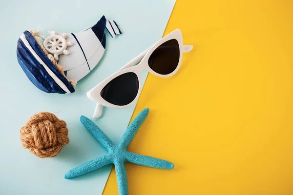 Summer holiday travel concept background — Stock Photo, Image