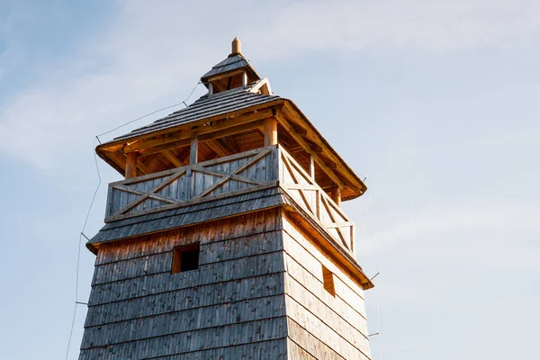 Zbojska 'da ahşap manzara kulesi, orta Slovakya, Avrupa