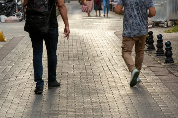 Frente Vistonós Andando Pessoas Rua — Fotografia de Stock