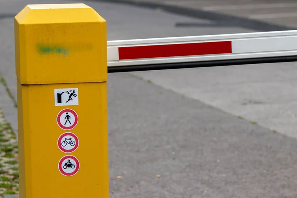 Parcheggio Recinzione Strada — Foto Stock