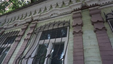 Konum-Rusya, Volga Almanları tarafından kurulan Engels (Pokrov) şehri. Antik mimari ve modern altyapıyla. Volga kıyısında yer almaktadır..