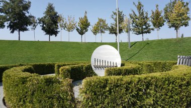 Rusya, Krasnodar Bölgesi. Turizm, dağlar ve tatil beldeleri. Galitsky Park, güneydeki Krasnodar kentinin merkezinde, modern ve güzel bir park alanıdır..