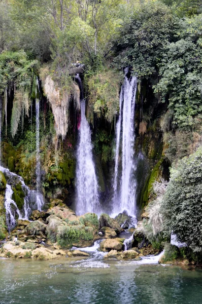 Hermosa Cascada Kravica Bosnia Herzegovina Popular Zona Natación Picnic Para — Foto de Stock