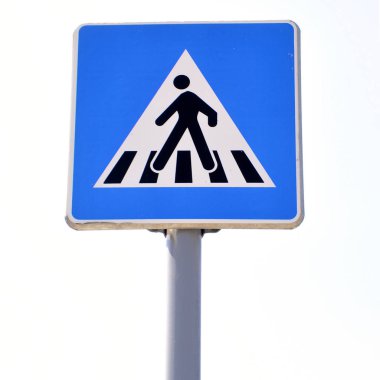 Beyaz arka plan üzerinde izole yaya geçidi işaret.