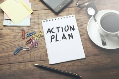 kahve ve Kırtasiye Kağıt üzerinde actionplan metin