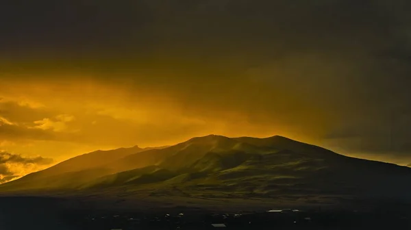 Hora Při Západu Slunce Ara Horský Arménii — Stock fotografie