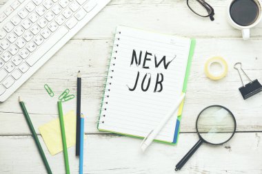 Not defterinde klavyeli yeni görev metni