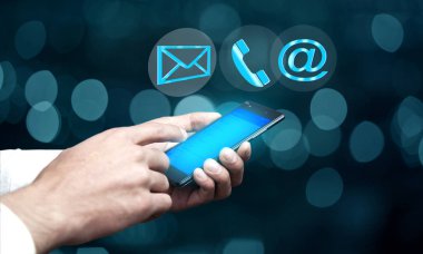 adam posta aynı derecede bir iletişim yöntemi seçme