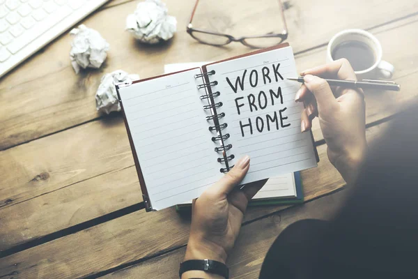 Vrouw Handen Met Notebook Geschreven Werk Uit Home Tekst — Stockfoto