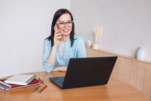 Madura Mujer Negocios Que Trabaja Ordenador Portátil Oficina Casa — Foto de Stock