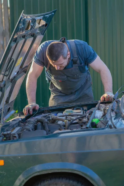 Man Checks Condition Car Hood — Stock Photo, Image