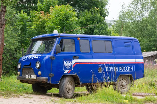 Branded Blaues Auto Uaz Sgr Laib Russian Post Steht Auf — Stockfoto