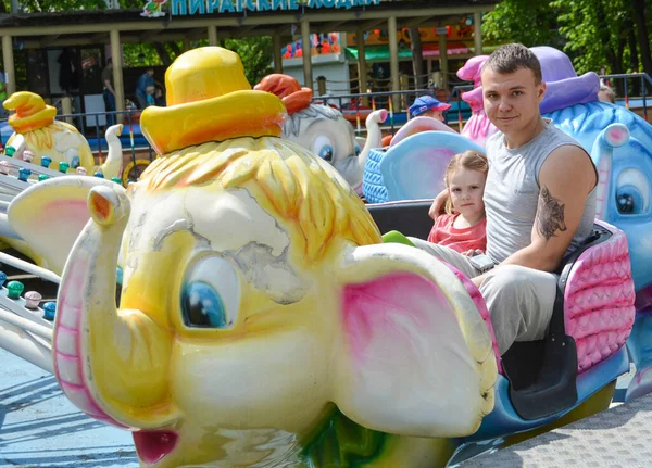 Park rides family Stock Photos, Royalty Free Park rides family Images ...