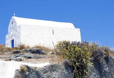 Milos Adası, Kiklad Adaları, Yunanistan 'daki tipik yerel kilise