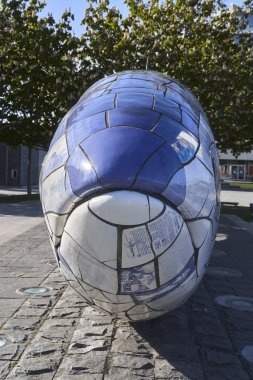 BigH balık heykel landmark Belfast