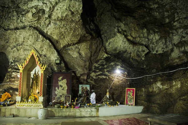 Muchos Buda Dios Ángel Ermitaño Estatua Cueva Para Gente Tailandesa — Foto de Stock