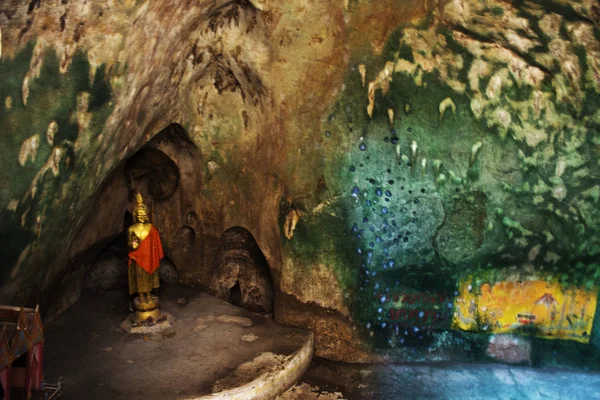 Światło Słońca Tham Phra Khao Chaison Caves Khao Chaison District — Zdjęcie stockowe