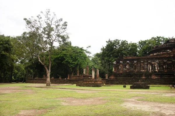 Régi Épület Romok Város Kamphaeng Phet Történelmi Park View Tájkép — Stock Fotó