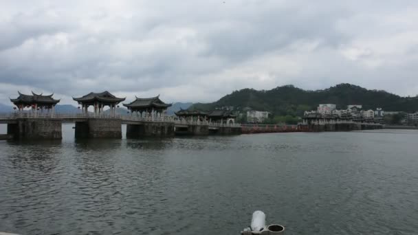 Chinese People Foriegner Travelers Travel Visit Cossing Guangji Bridge Xiangzi — Stock Video