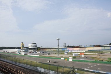 Almanya racer yarış ve Baden Wurttemberg merkezi yarış pistinde Hockenheim da 27 Ağustos 2017 Almanya'nın Stuttgart kentinde test motosiklet pratik motosiklet Binme