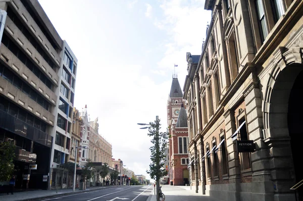 Carretera Tráfico Personas Australianas Caminando Por Calle Georges Terrace Ciudad — Foto de Stock