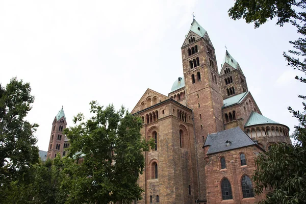 Die Kaiserliche Dombasilika Mariä Himmelfahrt Und Der Dom Unserer Lieben — Stockfoto