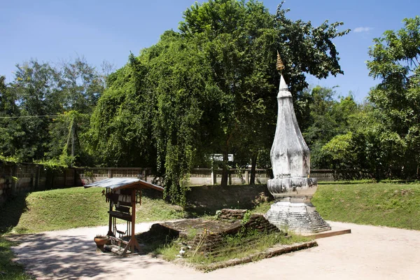 Phra That Kong Khao Noi is an ancient stupa or Chedi, a structure that enshrines holy Buddhist relics. Built during the 18th-20th century in Yasothon, Thailand for thai people and travelers visited