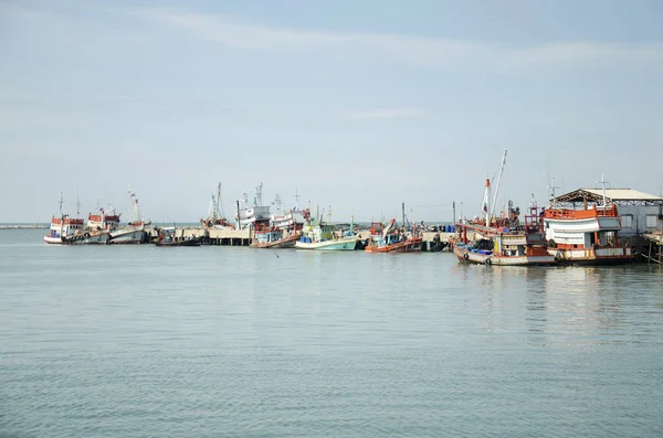 Rybářské Lodi Loď Plovoucí Moři Pro Rybolov Čekání Noci Ang — Stock fotografie