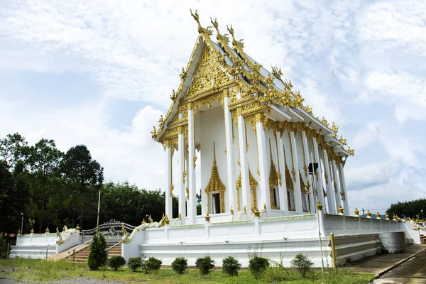 Außen Ubosot Eines Wunderschönen Thailändischen Tempels Auf Dem Land Rayong — Stockfoto