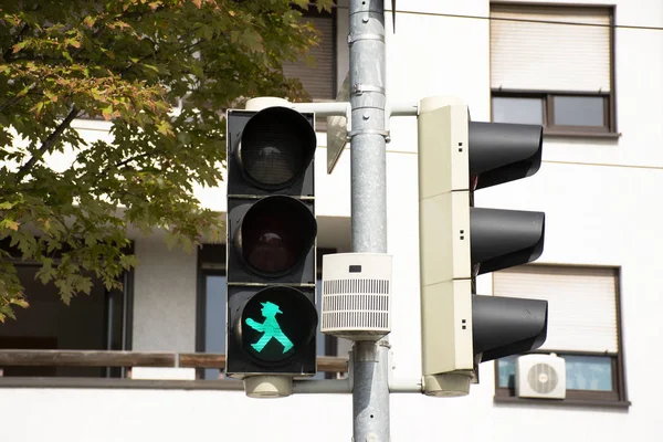Semáforos Verdes Con Carretera Tráfico Calle Sandhausen Heidelberg Kirchheim Pueblo — Foto de Stock