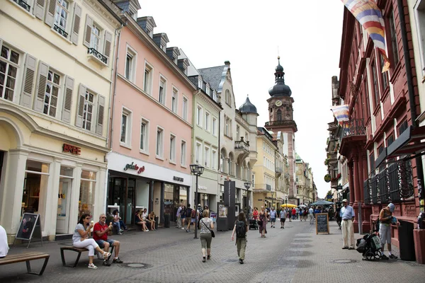 Pessoas Alemãs Viajantes Estrangeiros Que Caminham Visitam Sentam Comem Bebem — Fotografia de Stock
