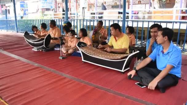 Nonthaburi Thailand November Thaise Studenten Band Speelt Traditionele Thaise Muziekinstrumenten — Stockvideo