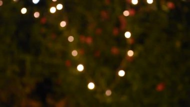 Hareket semt pazarı Nakhon Ratchasima, Tayland adil bahçe led lingthing renkli bokeh.