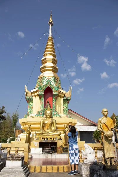 Stúpa Chedi Buddha Socha Obrazy Chrámu Wat Phrachao Thanchai Kwang — Stock fotografie