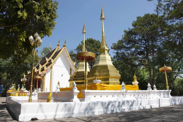 Thailändska Folket Och Resenären Utlänning Resor Besök Och Respekt Chedi — Stockfoto