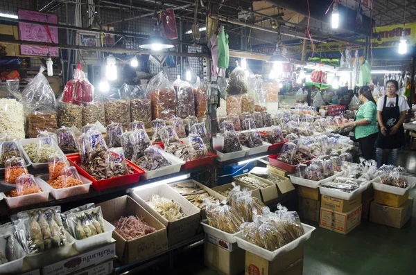 Thai People Travelers Buy Seafood Preserves Food Vendor Mahachai Seafood — Foto Stock